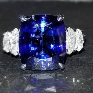 Vintage 14k white gold engagement  ring gem  cushion blue sapphire 9.62ct.
