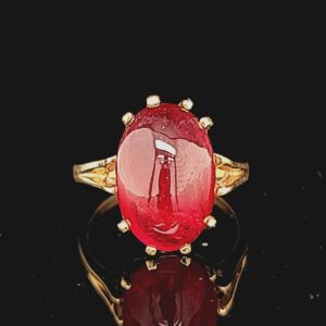 Vintage 14k yellow gold engagement Ring 6.85CT. Natural ruby  cabochone circ 1920's