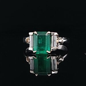 Vintage 14k white gold engagement Ring 1.29CT. Natural green emerald in emerald shape circ 1930's