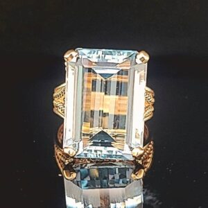 Vintage 14K Yellow Gold Ring  15.27CT. Natural Gem PALE Blue Emerald Aquamarine circ 1900's